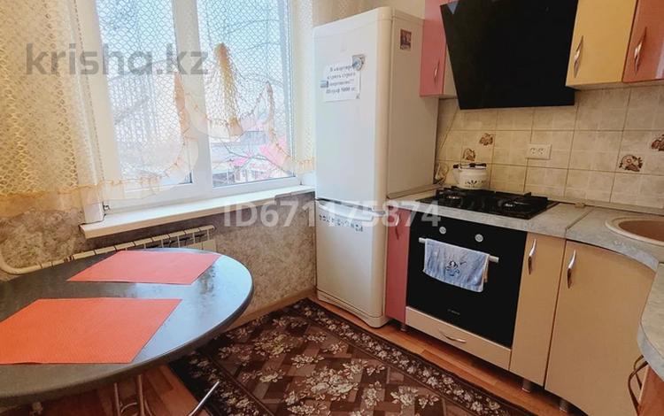 1-комнатная квартира · 32 м² · 3/5 этаж, Мухита 128 за 8 000 ₸ в Уральске — фото 22