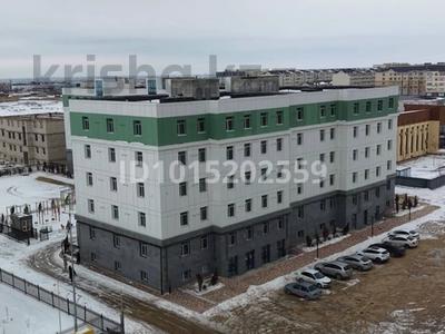 2-бөлмелі пәтер · 82.4 м² · 3/5 қабат, 32В ш/а., Мкрн. 32В, бағасы: 27 млн ₸ в Актау, 32В мкр