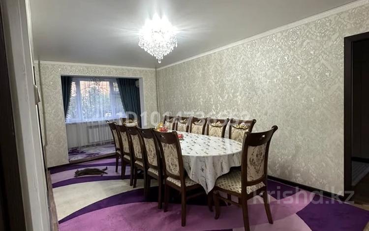 4-комнатная квартира · 72.72 м² · 1/5 этаж, Абая 6 за 28 млн ₸ в Кентау — фото 2