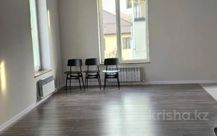 3-бөлмелі пәтер · 80.3 м² · 3/3 қабат, Карасай Батыра 1804в, бағасы: 48.5 млн ₸ в Туздыбастау (Калинино) — фото 6