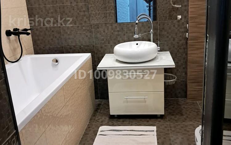 2-комнатная квартира · 67 м² · 2/5 этаж, Дружбы народов 2/3 за 34 млн ₸ в Усть-Каменогорске, Ульбинский — фото 2