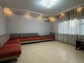 3-комнатная квартира · 65 м² · 1/5 этаж, Майкудук, мкр Голубые пруды — Томирис за 22.4 млн ₸ в Караганде, Алихана Бокейханова р-н