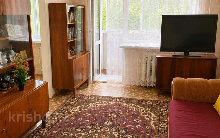 2-бөлмелі пәтер · 43.2 м² · 2/3 қабат, 342квартал 3 — Экономический лицей, музыкальный колледж, бағасы: 12.5 млн ₸ в Семее — фото 2