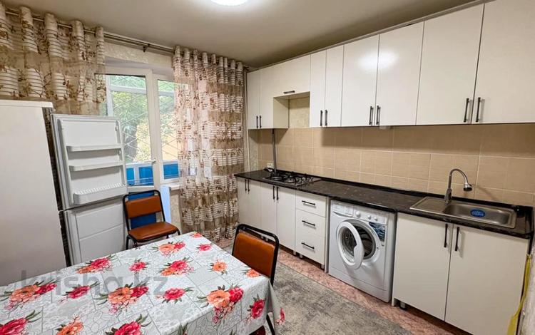 1-комнатная квартира · 36.6 м² · 1/5 этаж, центр район Алдабергенова за 15.3 млн ₸ в Талдыкоргане — фото 7