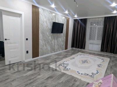 1-комнатная квартира · 53 м² · 4/4 этаж, Кызылжарская за 120 000 ₸ в Уральске