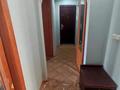 2-комнатная квартира, 46 м², 2/5 этаж, мкр 5, молдагулова за 12.5 млн 〒 в Актобе, мкр 5 — фото 2