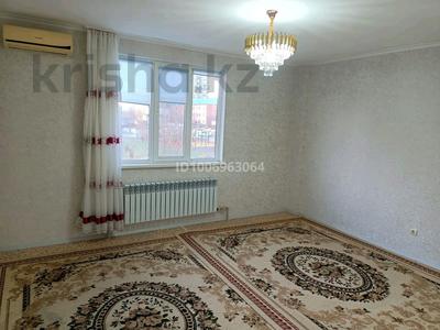 2-бөлмелі пәтер · 60 м² · 1/5 қабат, Сырым датов 35в, бағасы: 160 000 〒 в Атырау