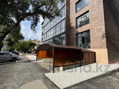 4-комнатная квартира · 83.5 м² · 2/4 этаж, Ак.Сатпаева 79 — Ак.Сатпаева-М.Исиналиева за ~ 41.8 млн 〒 в Павлодаре