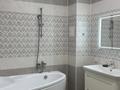 4-комнатная квартира · 156.3 м² · 5/9 этаж, мкр. Алтын орда, Алии Молдагуловой 60/1 — обл ГАИ за 65.5 млн ₸ в Актобе — фото 11