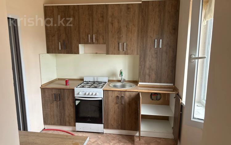 Жеке үй · 3 бөлме · 80 м² · 6 жүзд., Қазак радиосы 2 — Бозарык, бағасы: 100 000 ₸ в Шымкенте — фото 2