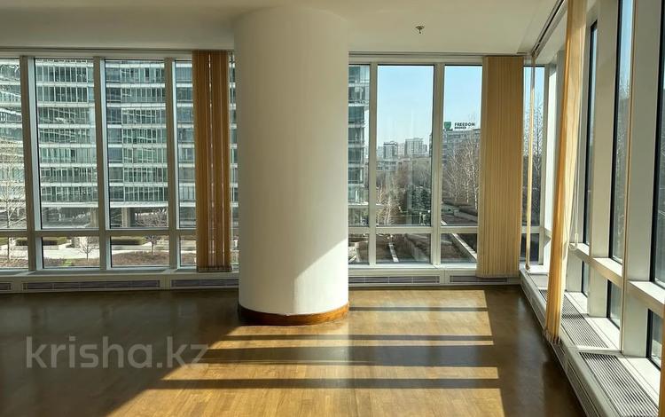 3-комнатная квартира · 125.1 м² · 10/22 этаж, Аль-Фараби 77/2 за 230 млн ₸ в Алматы, Бостандыкский р-н — фото 2