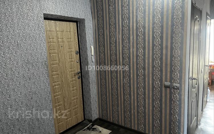 3-бөлмелі пәтер · 56 м² · 4/5 қабат, Абая 11 — Пос. Касым Кайсенонв, бағасы: 22 млн ₸ в Усть-Каменогорске — фото 2