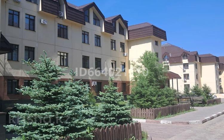 2-бөлмелі пәтер · 67 м² · 2/5 қабат, улица Дружбы Народов 2/3, бағасы: 34 млн ₸ в Усть-Каменогорске — фото 60
