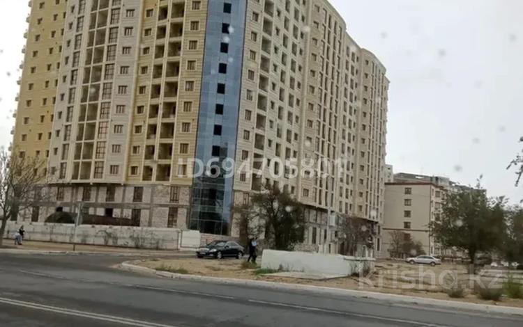 3-комнатная квартира · 97 м² · 7/12 этаж, 12-й мкр — Напротив Дом ткани за 24 млн ₸ в Актау — фото 2