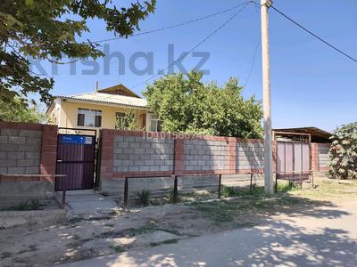 Отдельный дом · 9 комнат · 264.9 м² · 10 сот., Театральная 7 — Школа Комарова за 35 млн ₸ в Атакенте