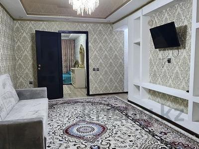 2-комнатная квартира · 60 м² · 4/5 этаж, Момышулы 20 — Желтоксан за 15 000 ₸ в Шымкенте, Аль-Фарабийский р-н