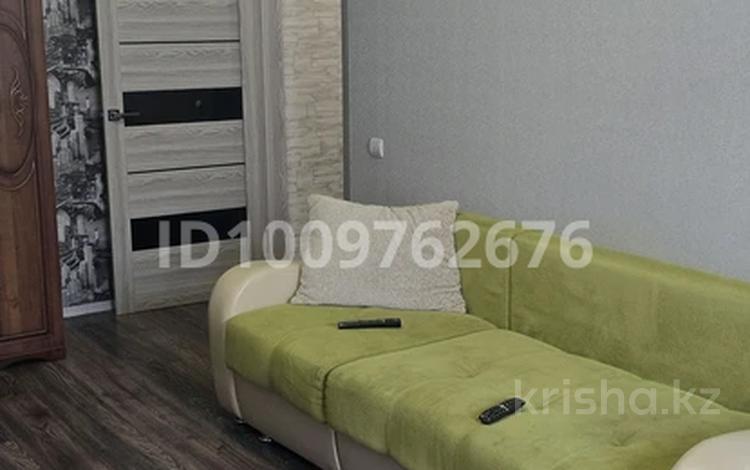 2-комнатная квартира · 42.4 м² · 3/5 этаж, интернациональная 38 — ресторан Европа за 17 млн 〒 в Петропавловске — фото 2