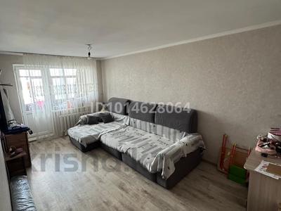 2-бөлмелі пәтер · 43 м² · 4/5 қабат, Народная 86, бағасы: 15.5 млн ₸ в Семее