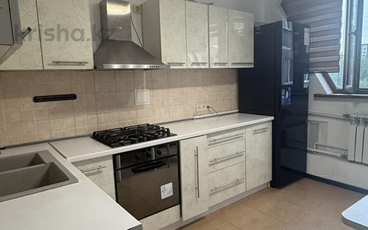 3-бөлмелі пәтер · 70 м² · 6/9 қабат, Шарипова 77, бағасы: 360 000 ₸ в Алматы, Алмалинский р-н — фото 2