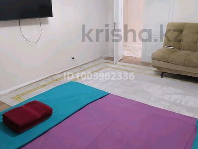 1-бөлмелі пәтер · 40 м² · 1/12 қабат, Торекулова 93, бағасы: 3 500 〒 в Алматы
