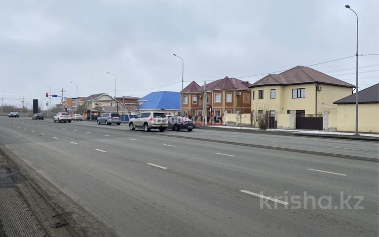 Отдельный дом · 4 комнаты · 220 м² · 12 сот., мкр Жеруйык, Султан Бейбарыс 404 — Jasmine, Инфекционная больница за 950 000 ₸ в Атырау — фото 10