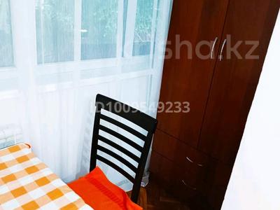 2 бөлме · 32 м² · 2/5 қабат, Жандосова — Розыбакиева, бағасы: 60 000 ₸ в Алматы, Бостандыкский р-н