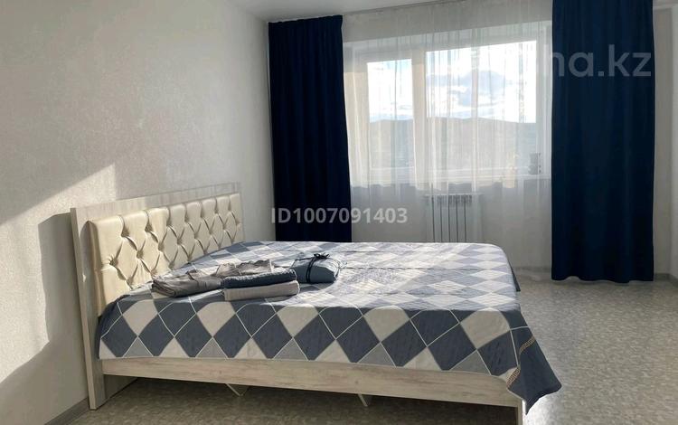 2-комнатная квартира · 65 м² · 9/9 этаж, Аль-Фараби за 13 000 ₸ в Усть-Каменогорске, Ульбинский — фото 4