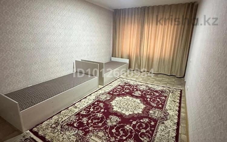 1-комнатная квартира · 32 м² · 1/5 этаж, 8-й микрорайон, 8-й микрорайон 12 за 13.5 млн ₸ в Шымкенте, Туран р-н — фото 2