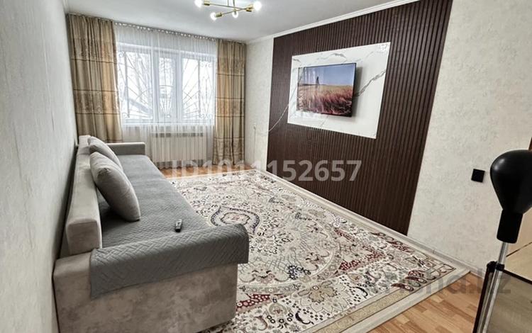 2-бөлмелі пәтер · 48 м² · 1/5 қабат, Майкудук, 15й микрорайон 14, бағасы: 11 млн ₸ в Караганде, Алихана Бокейханова р-н — фото 2