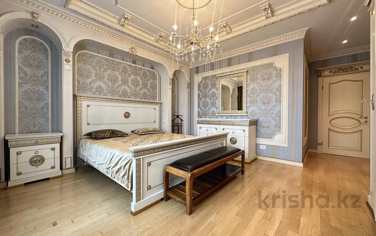4-бөлмелі пәтер · 160 м² · 9/15 қабат, Ходжанова 76 — Аль-Фараби, бағасы: 800 000 ₸ в Алматы, Бостандыкский р-н — фото 2