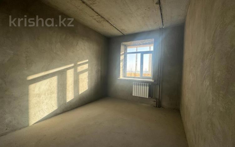 1-комнатная квартира, 45 м², 2/7 этаж, Жамакаева за 15.5 млн 〒 в Семее — фото 2