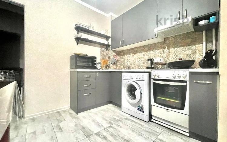 1-комнатная квартира · 45 м² · 1 этаж, 11МКР 17 — Шаляпина за 220 000 ₸ в Алматы, Ауэзовский р-н — фото 4