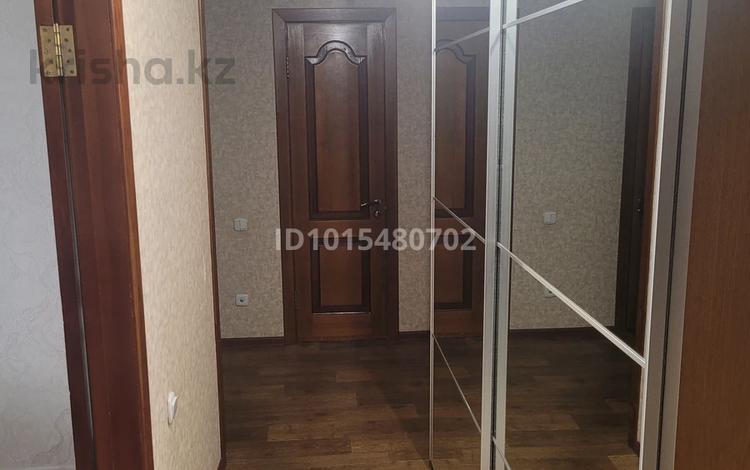 3-бөлмелі пәтер · 67 м² · 7/9 қабат, Беркимбаева 90, бағасы: 24 млн ₸ в Экибастузе — фото 2