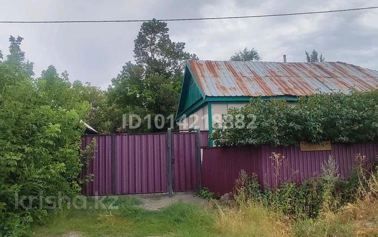 Жеке үй · 2 бөлме · 70 м² · 10 жүзд., Кабанбай 44 — Батырлар Аллеясынан 100м,Балабакша,магазин, больница,стадион,кафе, бағасы: 13.5 млн ₸ в Урджаре — фото 2