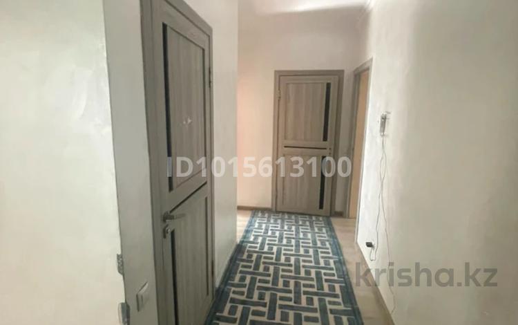 3-бөлмелі пәтер · 74 м² · 2/9 қабат, Шұғыла ш/а., Микрорайон «Шугыла» 342, бағасы: 63 млн ₸ в Алматы, Наурызбайский р-н — фото 2