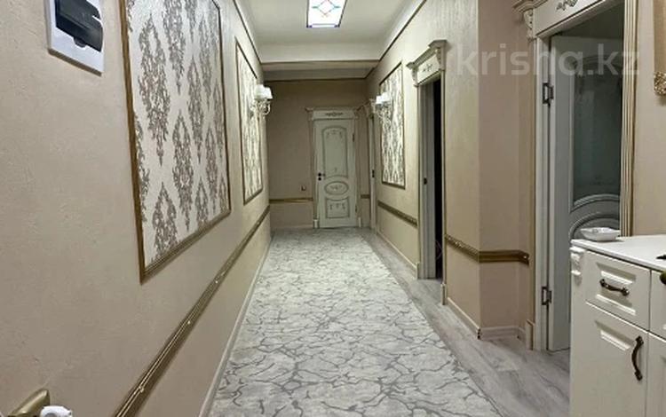 3-комнатная квартира · 117 м² · 12/14 этаж, 17-й мкр 6 за 54 млн ₸ в Актау — фото 6