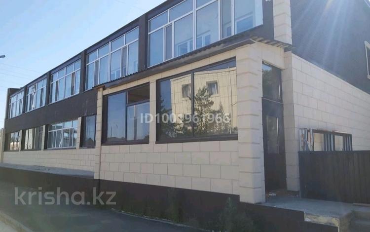 3-комнатная квартира · 60 м² · 2/2 этаж, Абая 8К — Ресторан Достар и ресторан Таранчи за 25 000 ₸ в Бурабае — фото 2