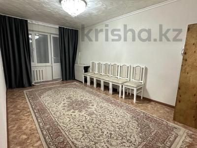 3-бөлмелі пәтер · 65 м² · 4/5 қабат, Самал, бағасы: 21 млн ₸ в Талдыкоргане, мкр Самал