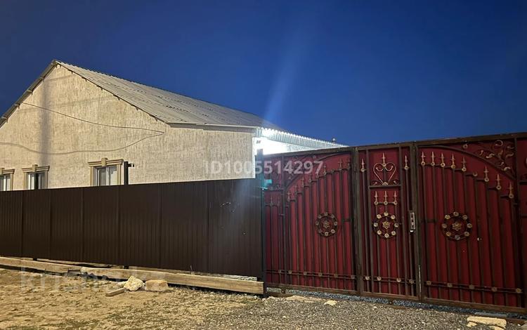 Отдельный дом · 4 комнаты · 120 м² · 8 сот., мкр Бирлик-2, 8 за 23.5 млн 〒 в Атырау — фото 2