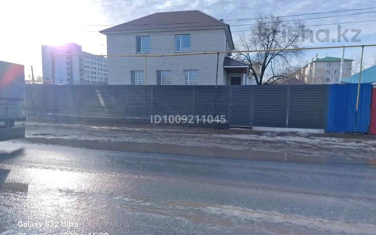 Үйдің бір бөлігі · 5 бөлме · 260 м² · 5 сот., Курмангазы 3 — ДВД Набережные, бағасы: 1 млн ₸ в Уральске — фото 2