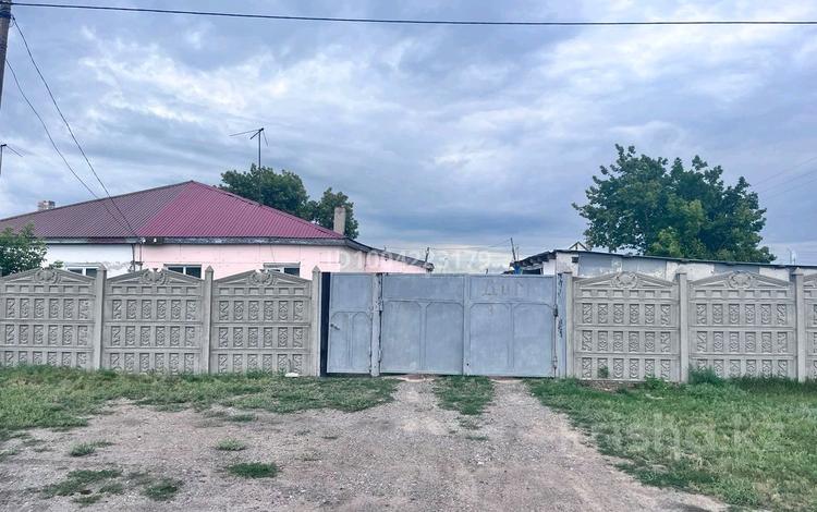 Часть дома · 4 комнаты · 37.5 м² · 12 сот., Абылай хан 1/1 — Рядом водопровод за 15 млн ₸ в Ленинском — фото 2