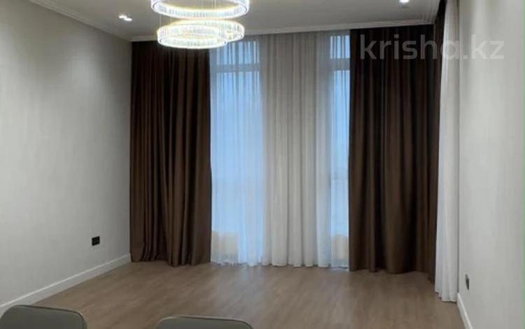 2-комнатная квартира · 56.5 м² · 13/18 этаж, Акмешит 1 за 76 млн ₸ в Астане, Есильский р-н — фото 5