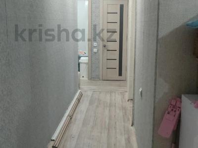 3-комнатная квартира, 71 м², 3/3 этаж, Ульянова за 19.4 млн 〒 в Бишкуле