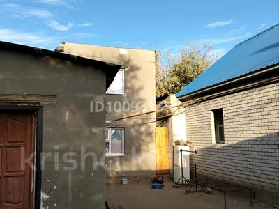 Отдельный дом · 9 комнат · 135 м² · , Старый город 40 — Находиться возле старый мечети за 8.5 млн ₸ в Актобе
