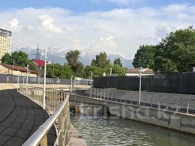 Отдельный дом · 4 комнаты · 120 м² · 7.28 сот., ул. Абиша Кекилбайулы 11 — Жандосова за 93 млн ₸ в Алматы, Бостандыкский р-н