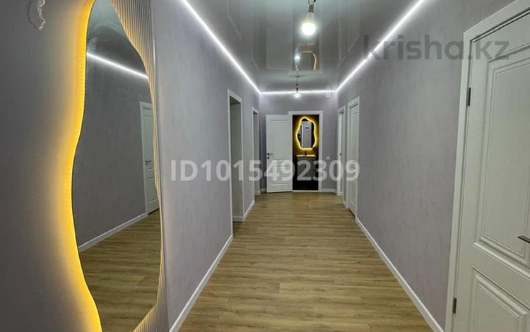 3-бөлмелі пәтер · 98 м² · 4/6 қабат, 30-ш/а., 39 12, бағасы: 27.5 млн ₸ в Актау, 30-й мкр — фото 2