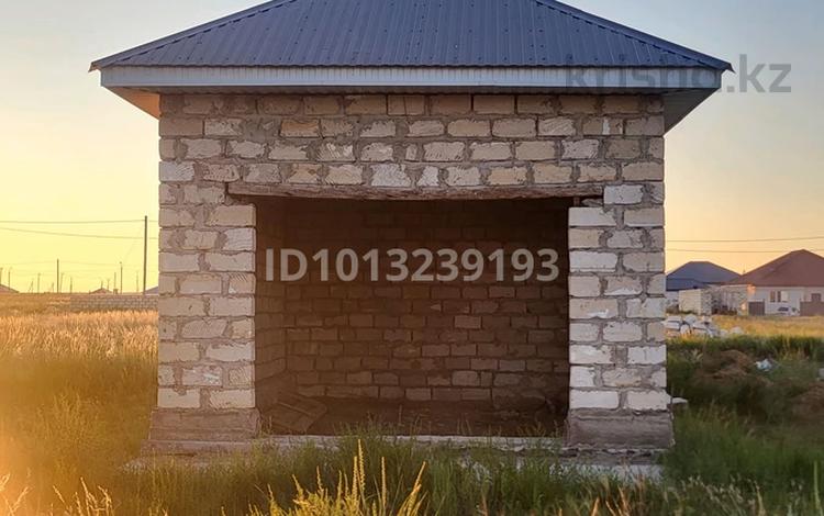 Жеке үй · 2 бөлме · 80 м², Акшат-3 875, бағасы: 10 млн ₸ в Актобе, жилой массив Акшат — фото 2