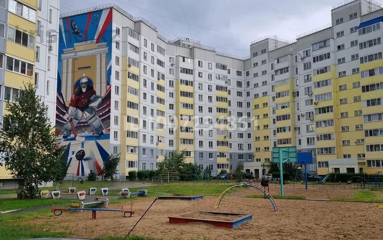 1-комнатная квартира · 43 м² · 1/10 этаж, 2-я Поселковая улица 16 за 180 000 〒 в Омске — фото 2