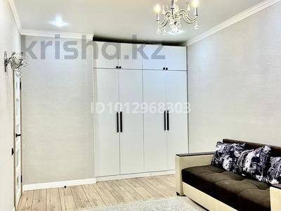 1-бөлмелі пәтер · 45 м² · 11/12 қабат, Байтурсынова 16 — Жургенова, бағасы: 14 000 ₸ в Астане, Сарайшык р-н