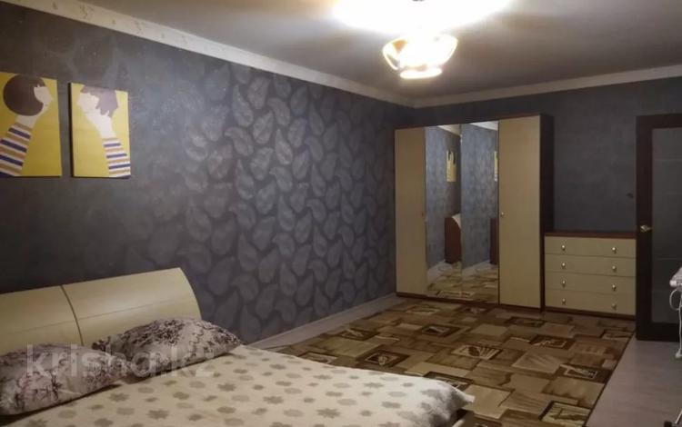 1-бөлмелі пәтер · 54 м² · 4/9 қабат, ул. Кулманова 154а, бағасы: 160 000 ₸ в Атырау — фото 2